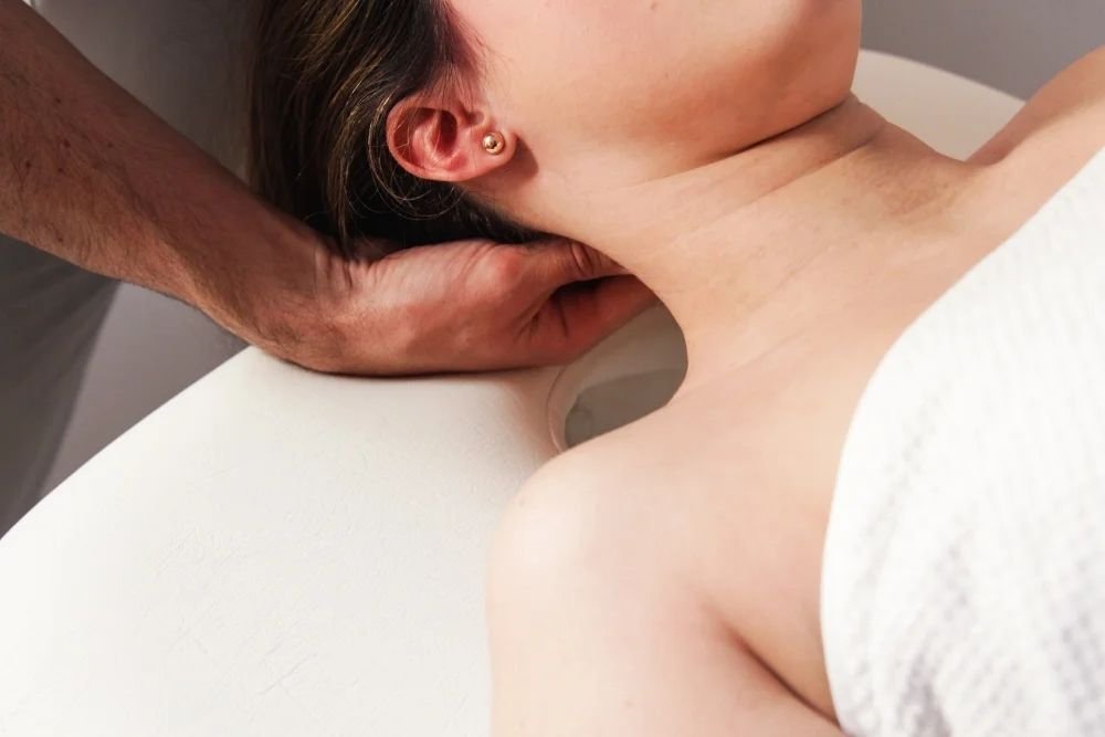 DEEP TISSUE MASSAGE